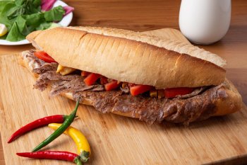  Tam Ekmek Arası Et Döner (90 gr.) 